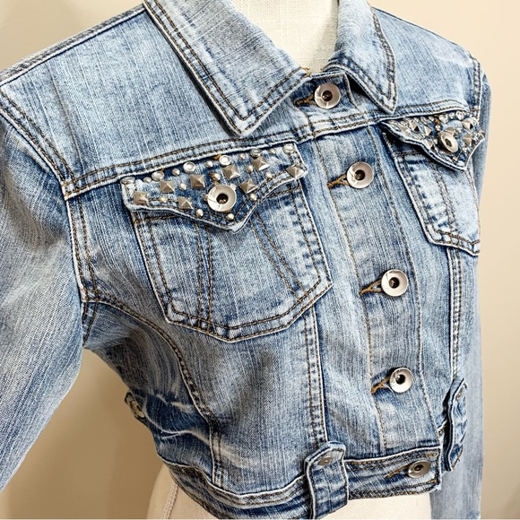Soho Babe Cropped Jeweled Studded Jean Jacket Medium - Picture 4 of 11